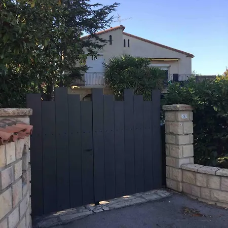 Lunel 250 M2 -axe Montpellier-grande Motte Villa *