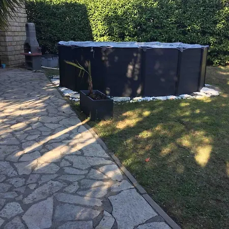 Villa Lunel 250 M2 -axe Montpellier-grande Motte