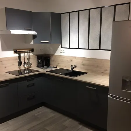 250 M2 -axe Montpellier-grande Motte *